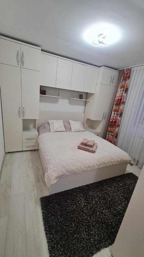 Apartament Violeta Gura Humorului Ngoại thất bức ảnh